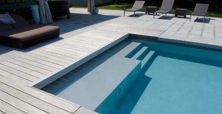 Piscine en béton