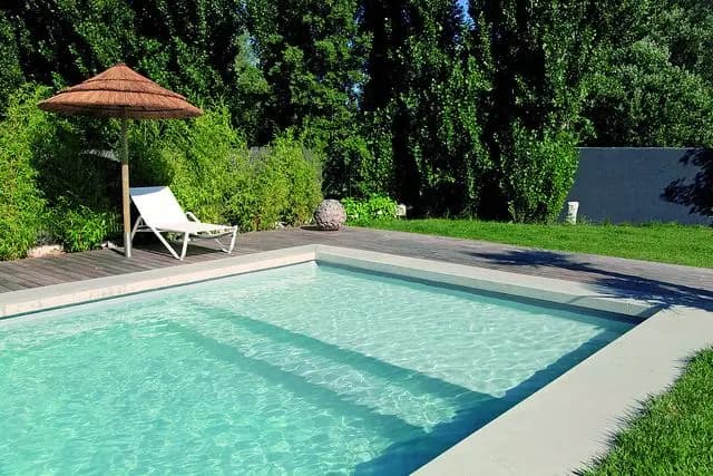 Piscine en béton